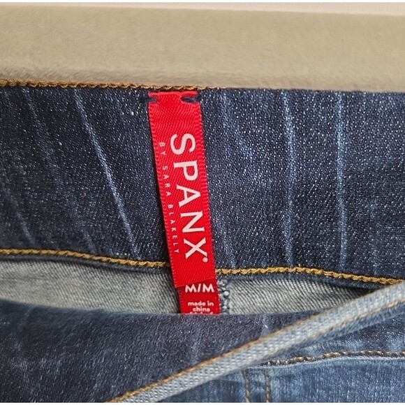 Spanx Jeans Size M Distressed Ankle Skinny Jeans Medium Wash Pull-On Blue Denim - Picture 6 of 8